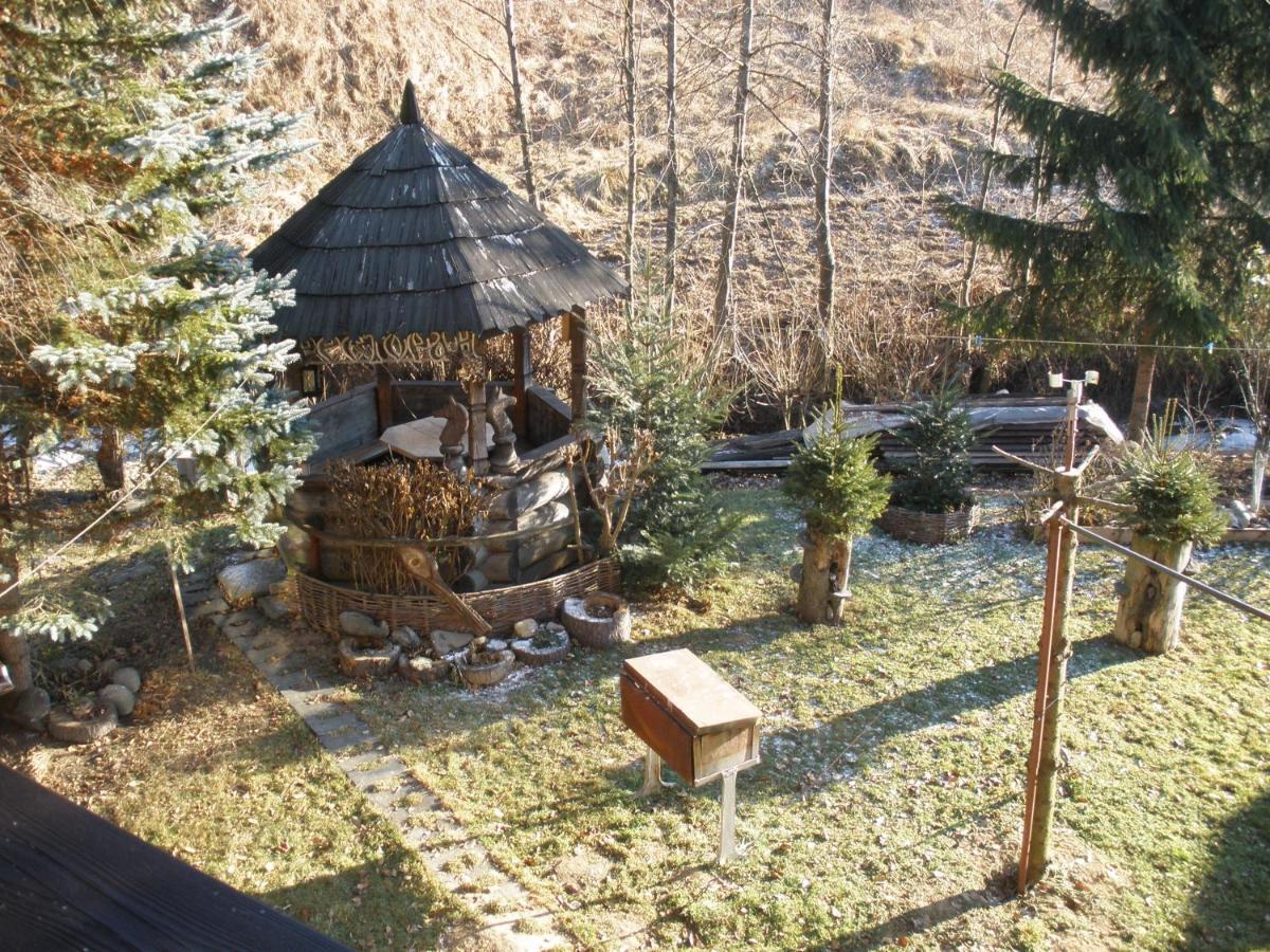 Hotel Pid Skeleyu Lazeshchyna Esterno foto